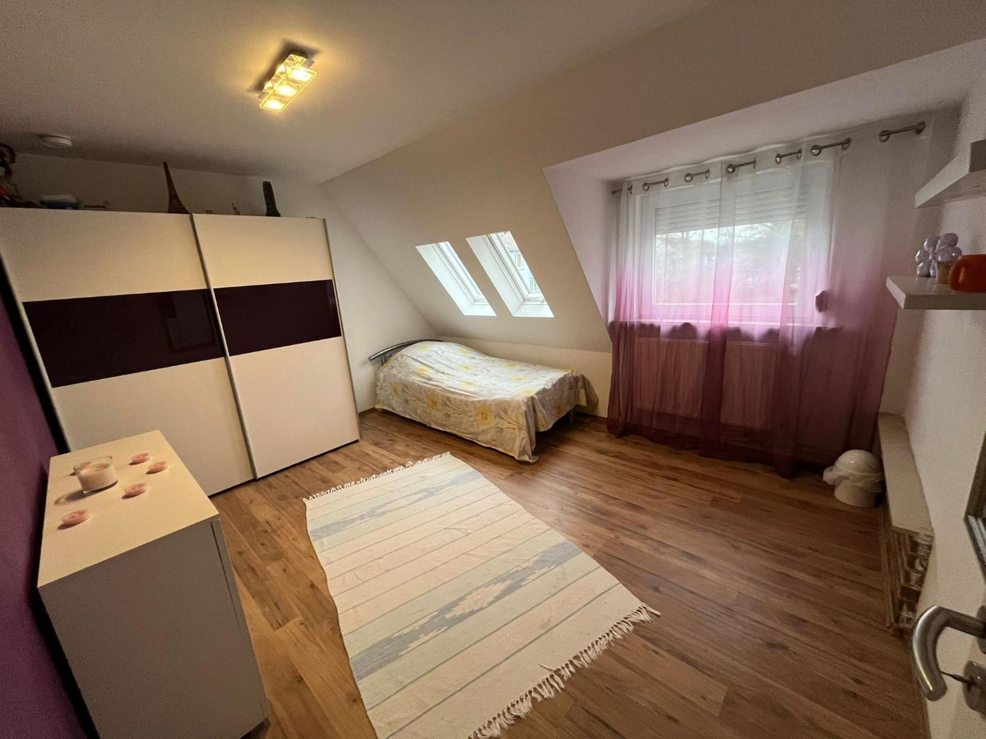 Schickes 110Qm Ferienhaus In Naehe Vw, Messe,Dez Und Orangerie Kassel Exteriér fotografie